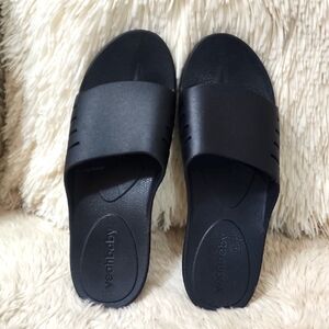 Yeahbaby Black Slide Sandals for Women